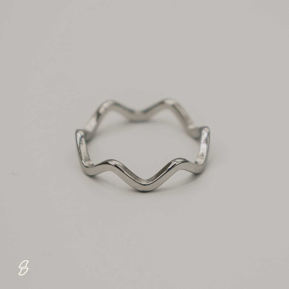 Wasserfester silber Wellen Flow Ring – für Meerliebhaber | Wild Tides