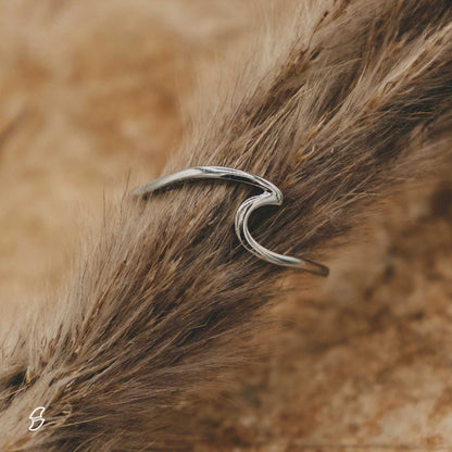 Wasserfester silber Wellen Ring – für Meerliebhaber | Wild Tides